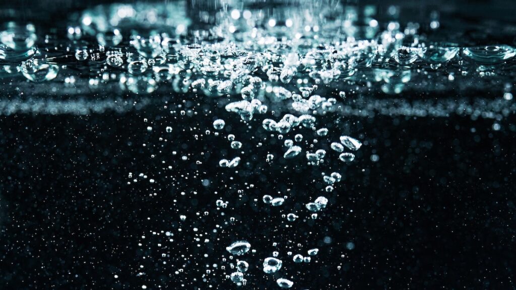 Acqua frizzante