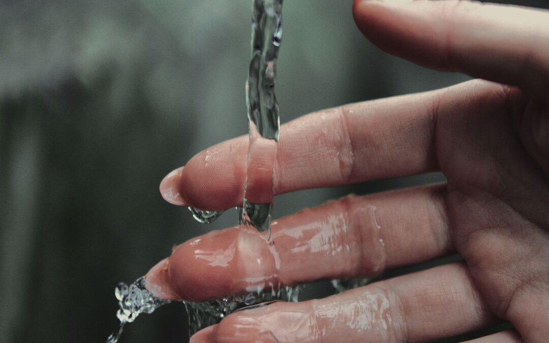 Ordinanza di non potabilità revocata: cosa fare prima di tornare a bere l’acqua