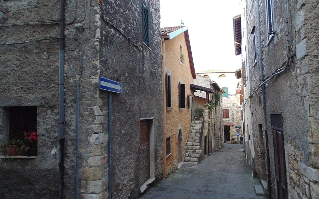 Bar chiuso a Sezze per l’acqua di pozzo: l’ultimo di una serie di controlli che sta cambiando le regole nel Lazio